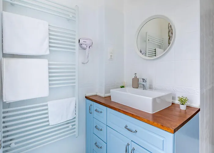 아파트 Apartment, Quiet, Perfect Location