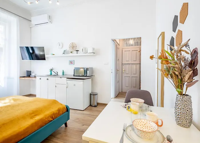 Apartment, Quiet, Perfect Location 아파트